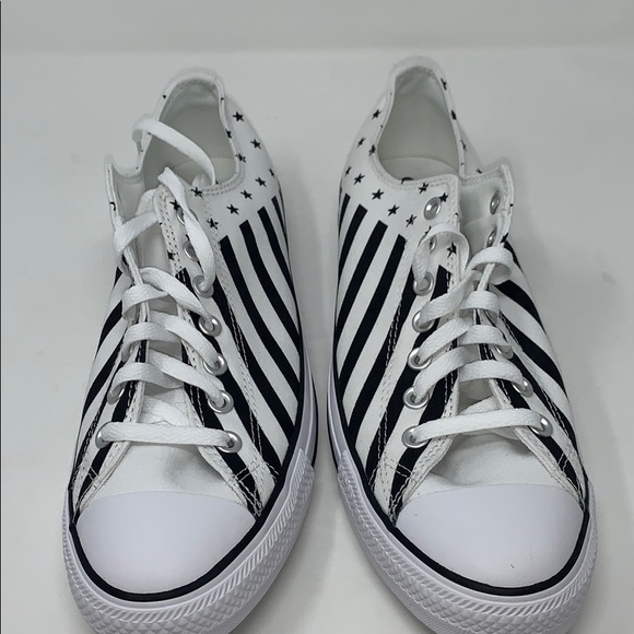 chuck taylor stars and stripes